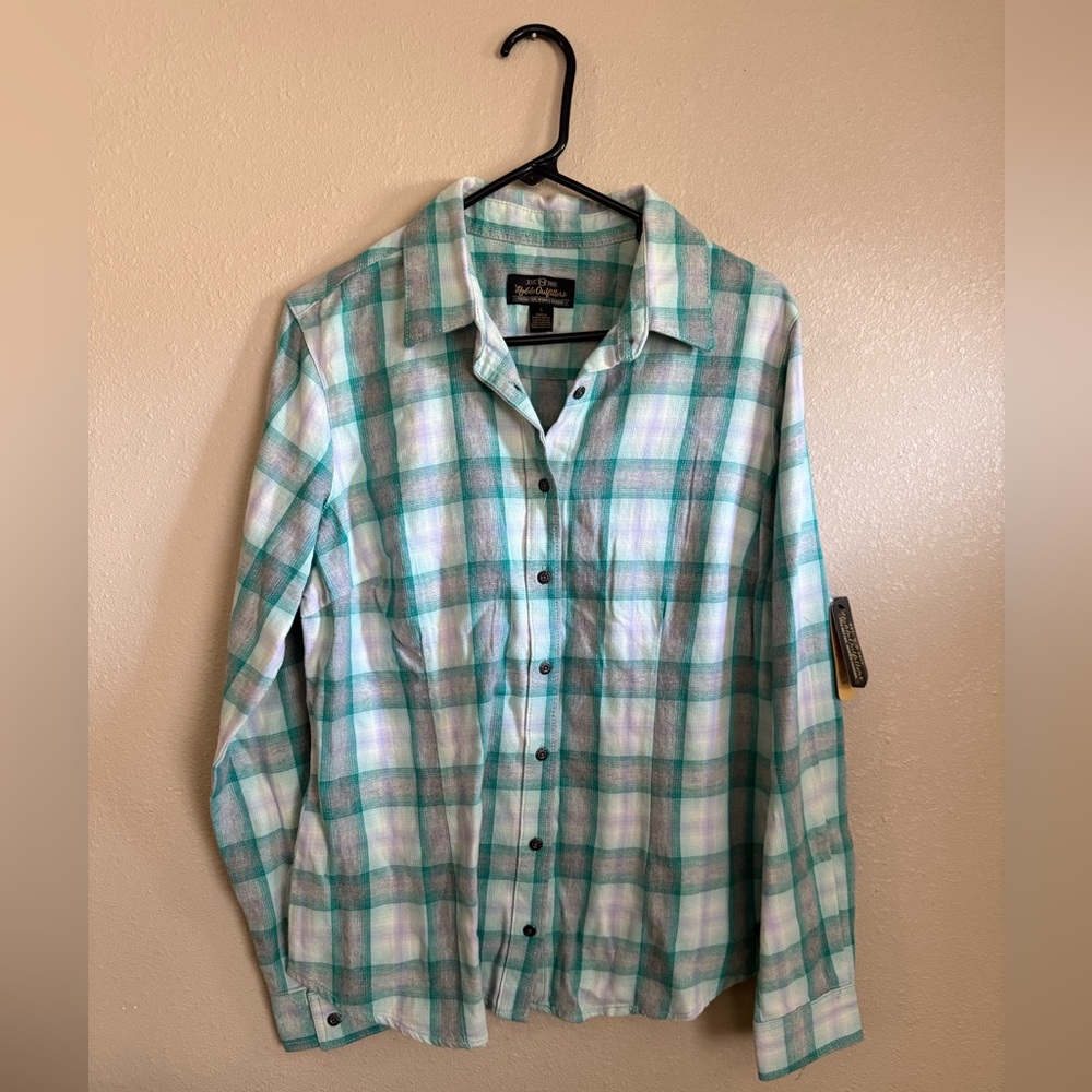 Noble Outfitters NWT Women’s Purple/Teal Plaid Flannel Button Down Shirt L